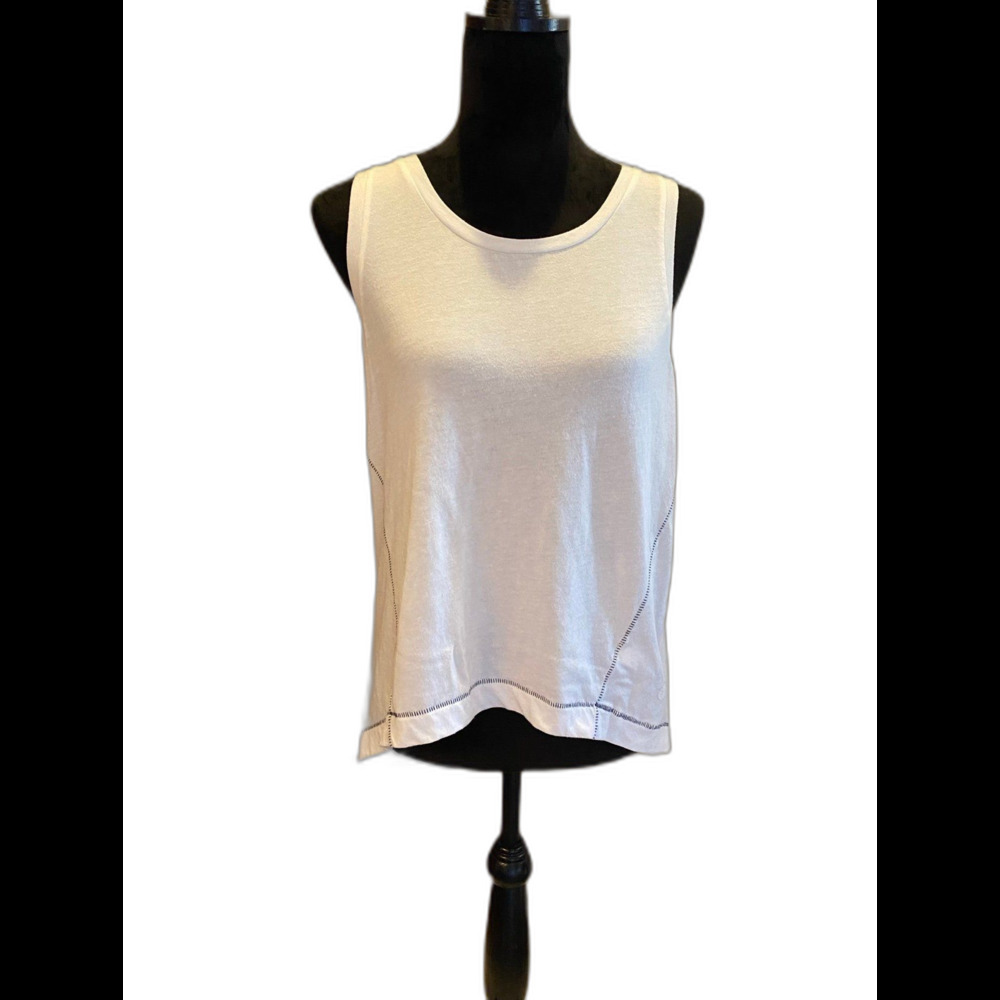 Gap White w/ Navy Stitching Womans  Tank Top Size Medium Hi Low Hem Lightweight